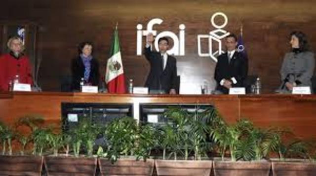 "Decreto por el que se adiciona un segundo párrafo con siete fracciones al Artículo 6º de la Constitución Política de los Estados Unidos Mexicanos",