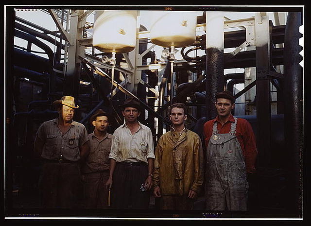 The conservative Supreme Court strikes down federal child labor legislation.