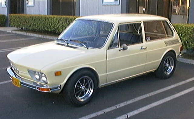 Saco mi primera licencia de manejo y tengo mi primer carro una VW Brasilia