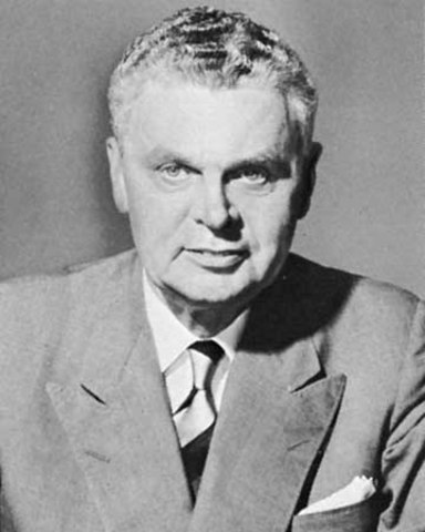 John Diefenbaker is born