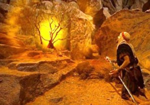 Dios habla con Moisés