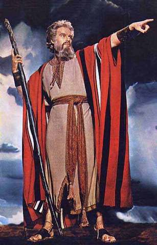 Dios levanta al caudillo de Moises