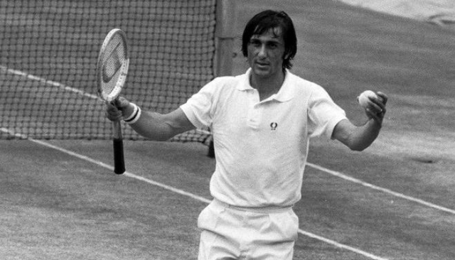 Ilie Nastase first athlete to sight with Nike