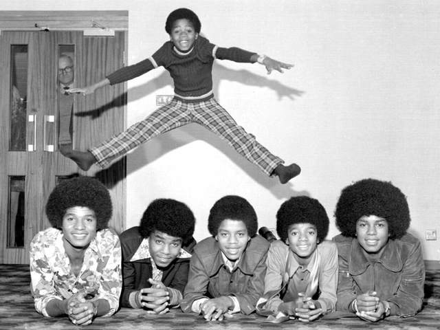 Comença a cantar amb els Jackson 5