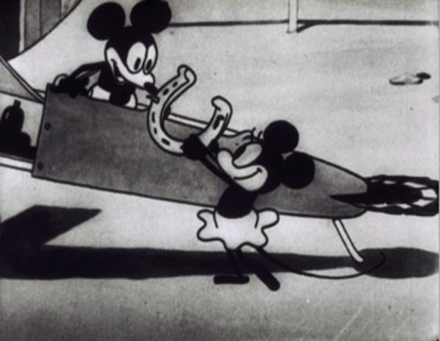 Мышонок Микки Маус