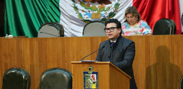 PROPONE UTILIZAR PANTALLAS LED