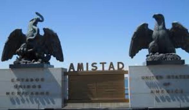 Inicio de la construccion de la presa de la amistad