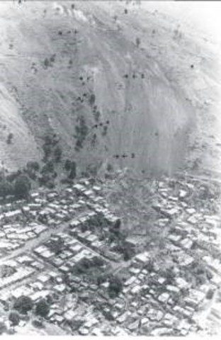 Deslizamiento de tierra en Villatina