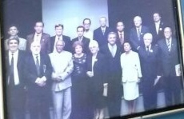 25 dos 40 membros são empossados