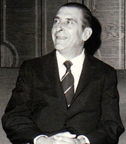 Eduardo Frei fue elegido presidente en Chile.