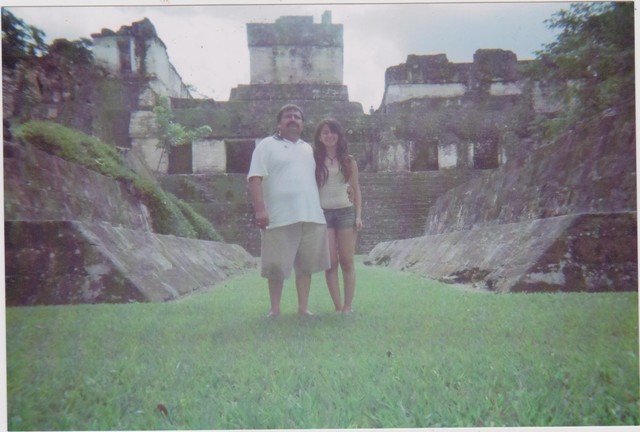 Mi papa y yo empezamos a hacer viajes espontáneos él y yo solos.