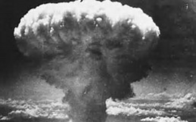 Bombas atómicas explotaron en Hiroshima y Nagasaki