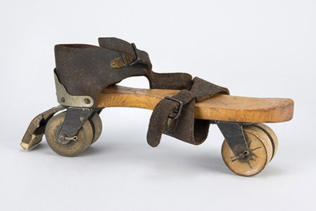 Nacimiento de los patines tradicional y declive del patín en línea