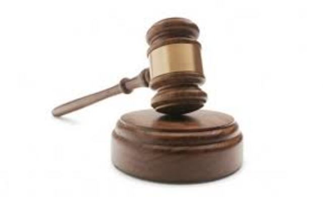 Se aprueba adjudicación.