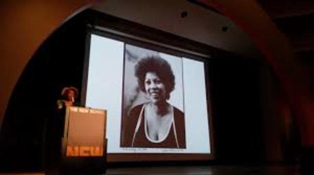 En 1977 recibio el premio de la critica