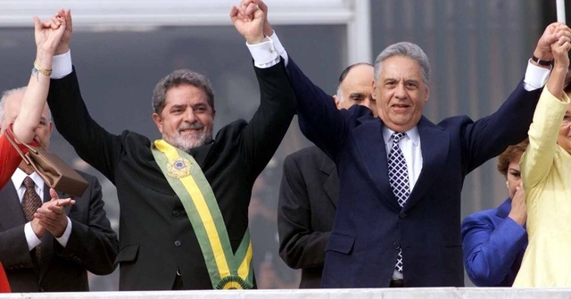 2003 Vitoria do Lula.