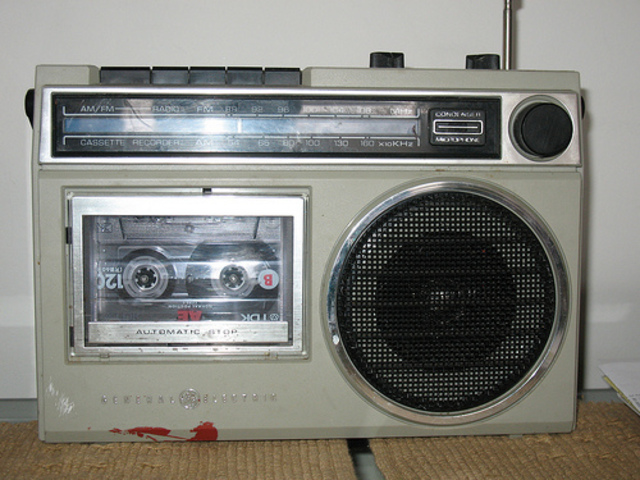 RADIO CASSETE.