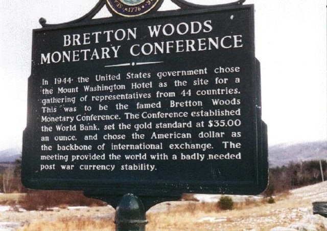 Comienzo reunión de Bretton Woods