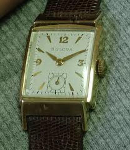 La NBC de NY transmite por TV el primer anuncio pagado, la compañía de relojes Bulova invierte 9 dólares en tiempo al aire.