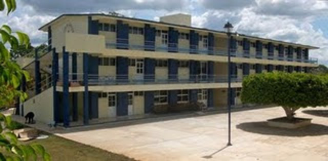 18.- Universidad de Montemorelos