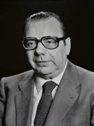 Ángel Latorre (Iusrealismo)