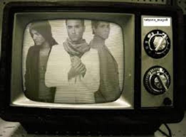 "TELEVISORES BLANCO Y NEGRO"