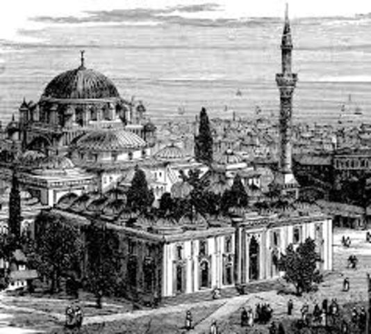 Constantinople made capital