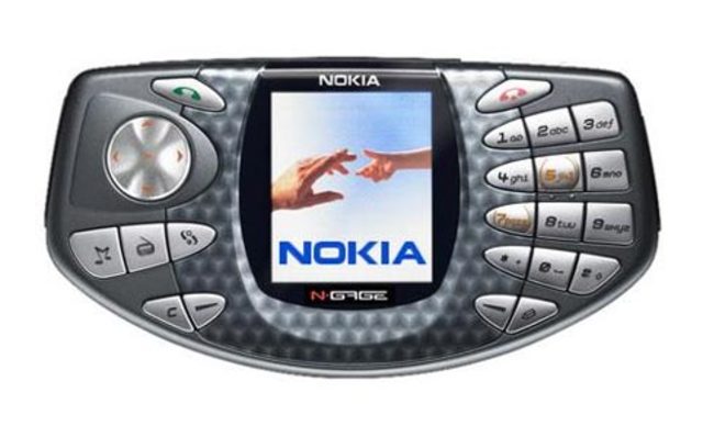 (2003) NOKIA N-GAGE