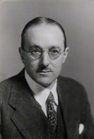 -Robin George Collingwood-