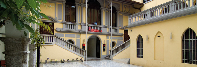 Visita ai laboratori del Kinemax