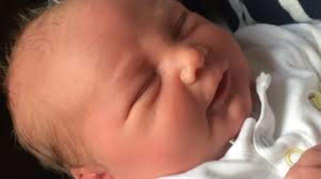 Albert Einstein megszületett