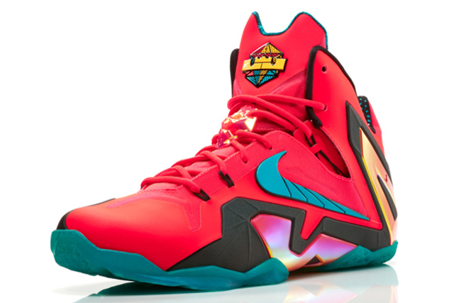 Nike Lebron James