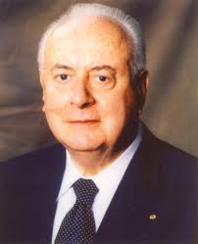 Gough Whitlam Died In Elizabeth Bay, Sydney, Aged 98