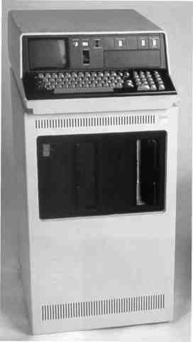 Первый компьютер на интегральных схемах