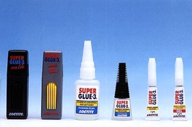 Hekel presentó su adhesivo súper fuerte