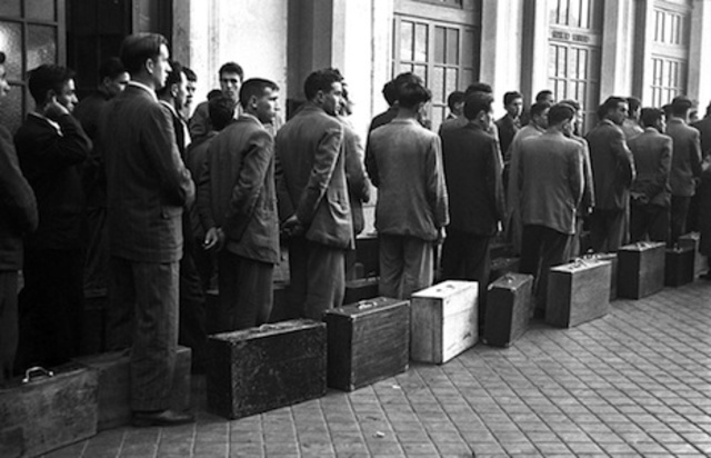 Emigran un millón de galegos