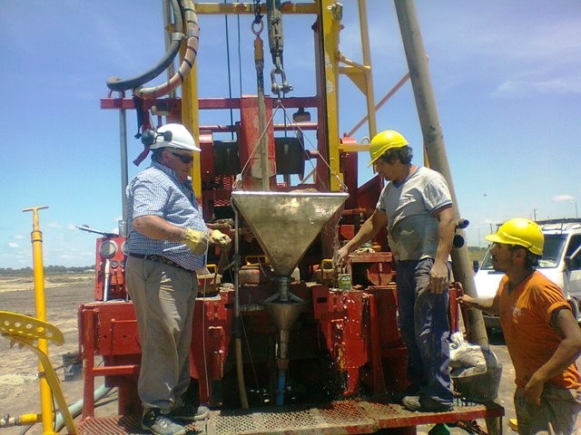 Perforación al acuífero Hipopuelche