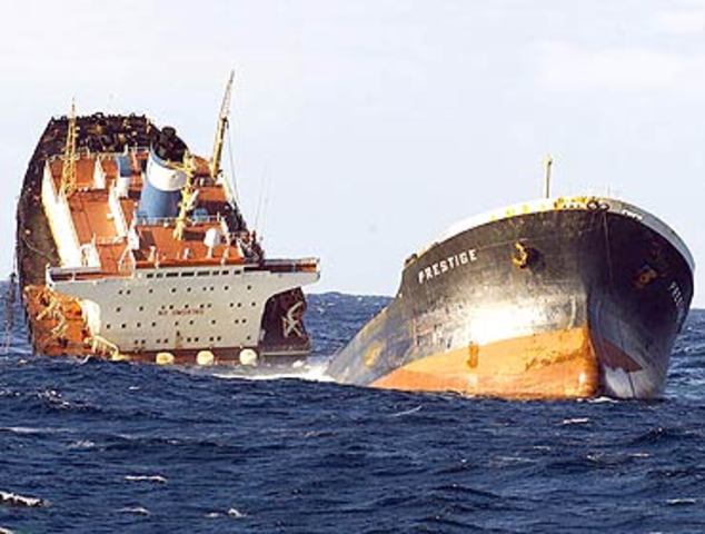 13 de novembro: desastre do petroleiro Prestige