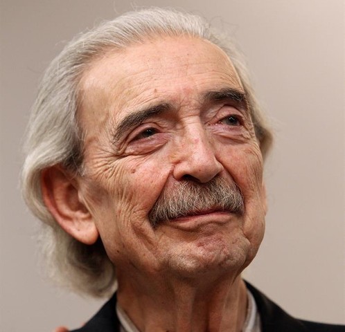 Juan Gelman, nació en Buenos Aires el año 1930, nombrado poeta argentino.