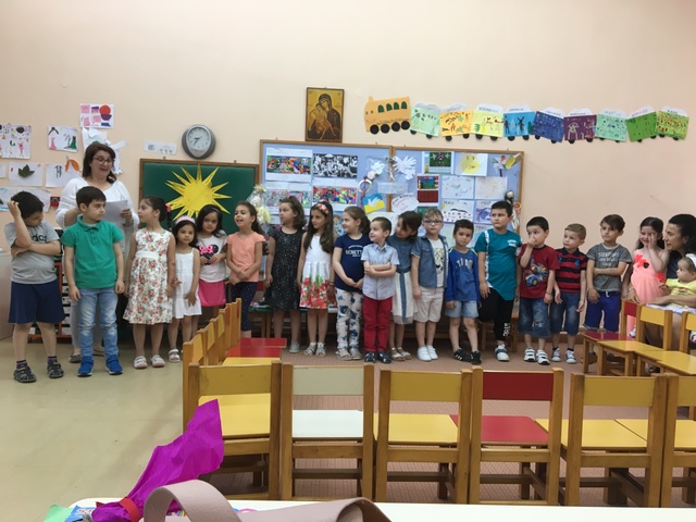 The little Defenders send the message of Peace