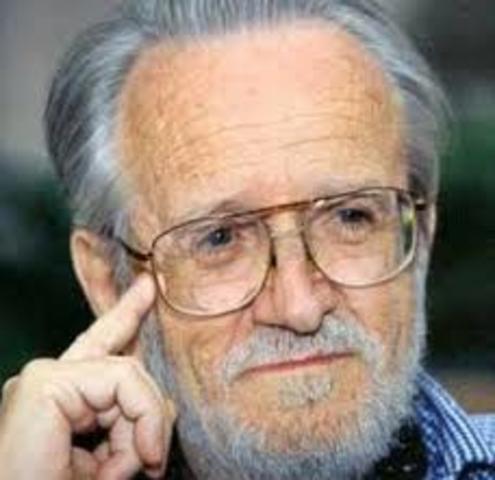 Josè Donoso. Nació en Santiago 5 de octubre de 1924, y falleció el 7 de diciembre de 1996. Fue periodista, escritor y profesor.