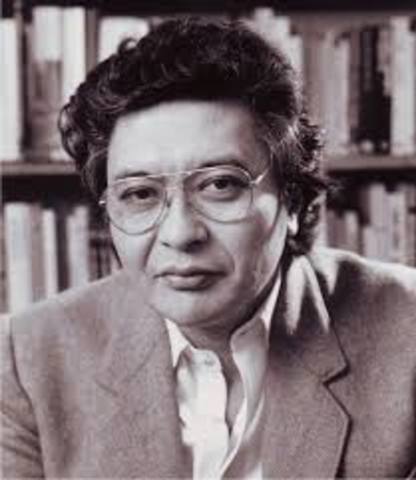 Jose Watanabe, nació el 17 de marzo de 1945 en Perú, y falleció el 25 de abril de 2007 en Perú, Lima, fue escritor, poeta, y guionista.