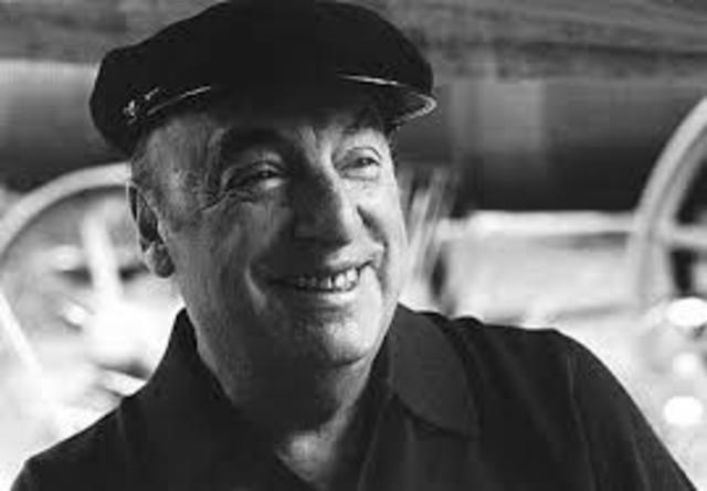 Pablo Neruda, nació el 12 de julio de 1904 en Chile, y falleció el 23 de septiembre de 1973 en Santiago de Chile. Fue poeta, escritor, diplomático, y político.