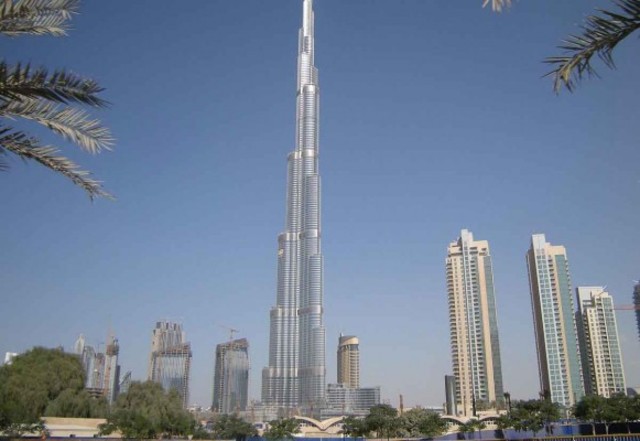 HOTEL BURJ KHALIFA