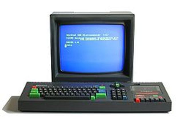 ordenador amstrad cpc 464
