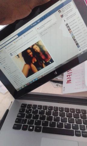 COMPUTADOR PORTÁTIL TÁCTIL Y CONVERTIBLE