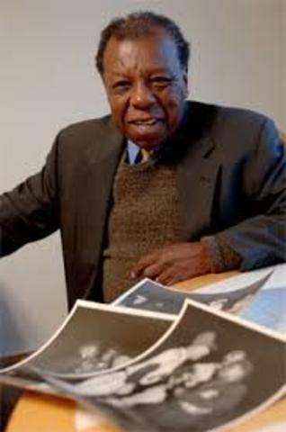 First Non-White Home Plate Umpire In A World Series Game