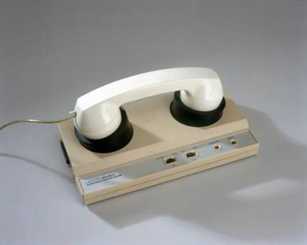 Dennis Hayes Invent the Modem