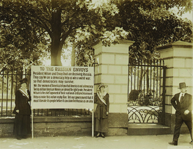 The 19th Amendment                                           Corbett, U.S. History, Chapter 21, Section 3