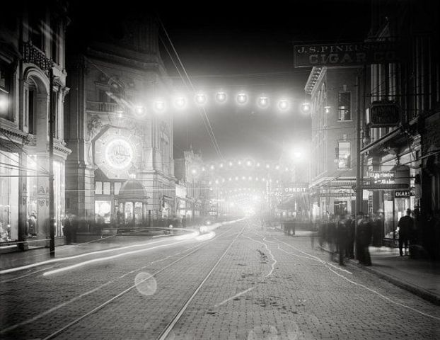 Lights in the city streets Chicago